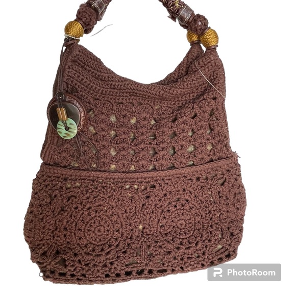 Liz Claiborne Handbags - Liz Claiborne brown crochet bag